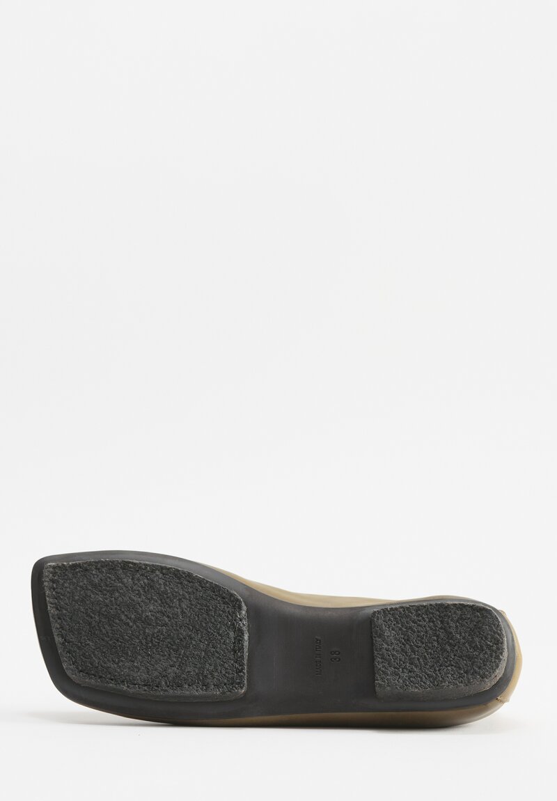 Uma Wang Leather Stone Ballet Shoes in Dark Olive Green	