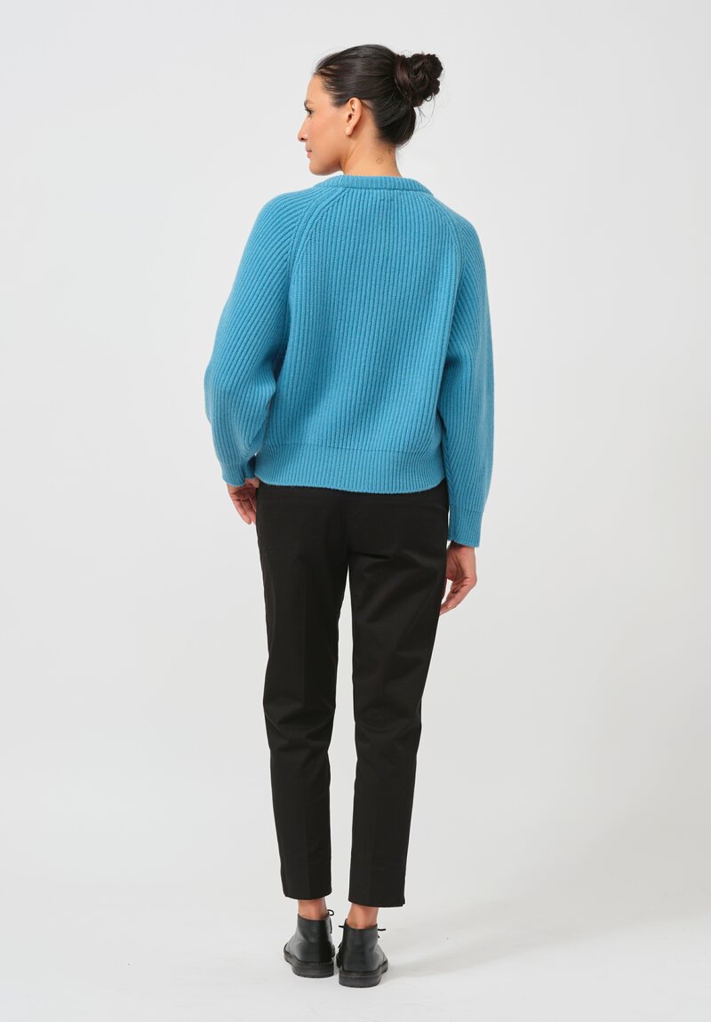 Begg x Co Cashmere Kita Sweater in Hamman Blue	