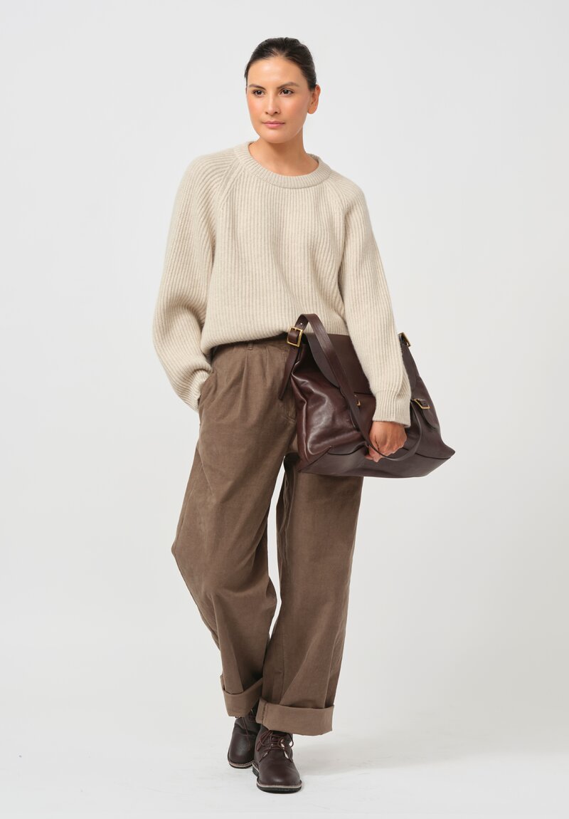 Begg x Co Cashmere Kita Sweater in Light Natural	