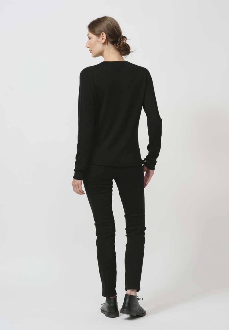 Begg x Co Cashmere Knit Refine Top in Black	