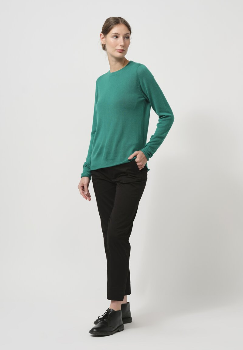 Begg x Co Cashmere Knit Refine Top in Arizona Green	