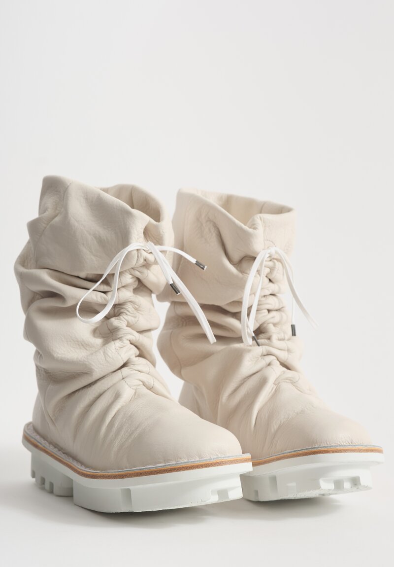 Trippen Sheepskin-Lined Pressure Boot in Avorio White	