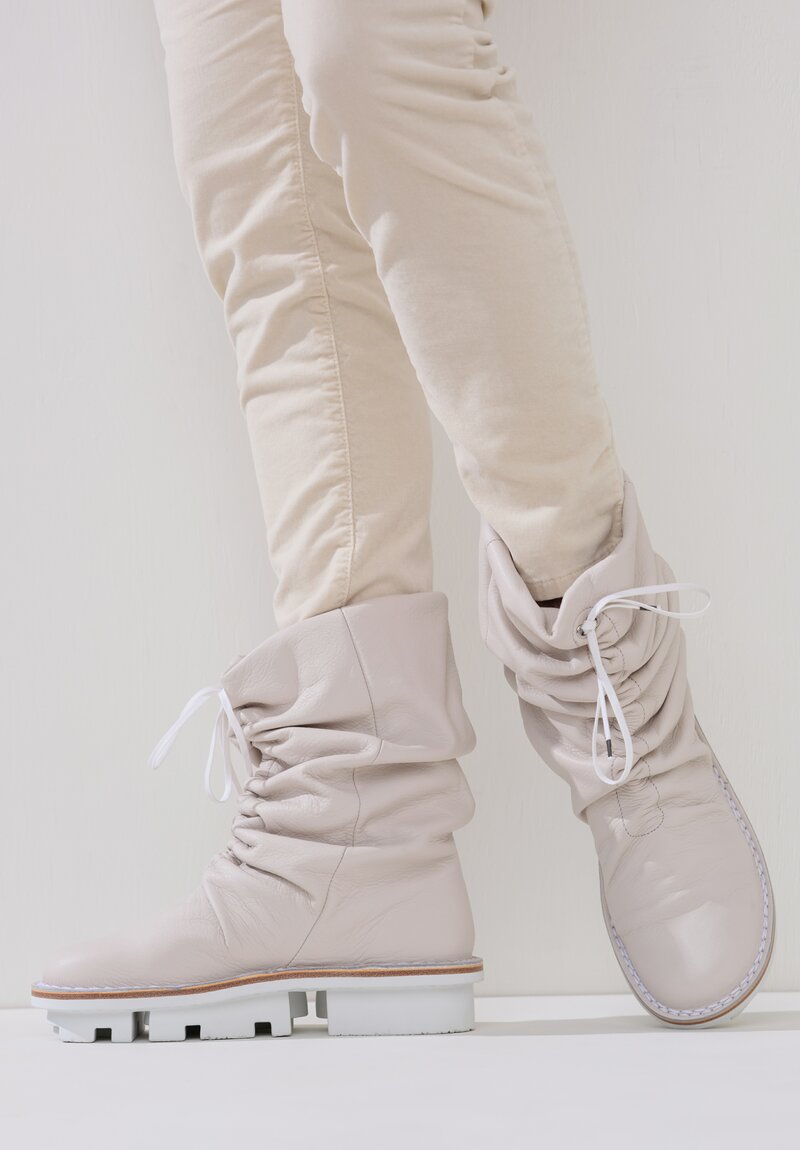 Trippen Sheepskin-Lined Pressure Boot in Avorio White	