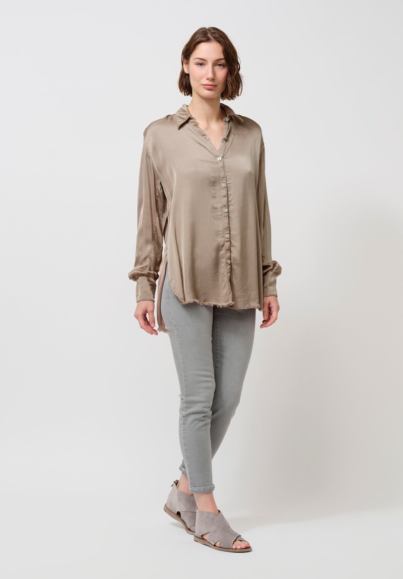 Jaga Button-Down Capri Shirt in Shiitake Natural
