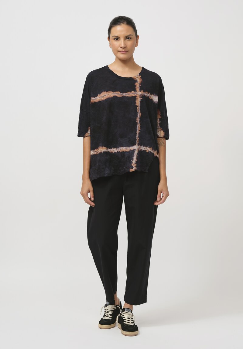 Gilda Midani Pattern-Dyed Super Tee in Burning Black & Brown	