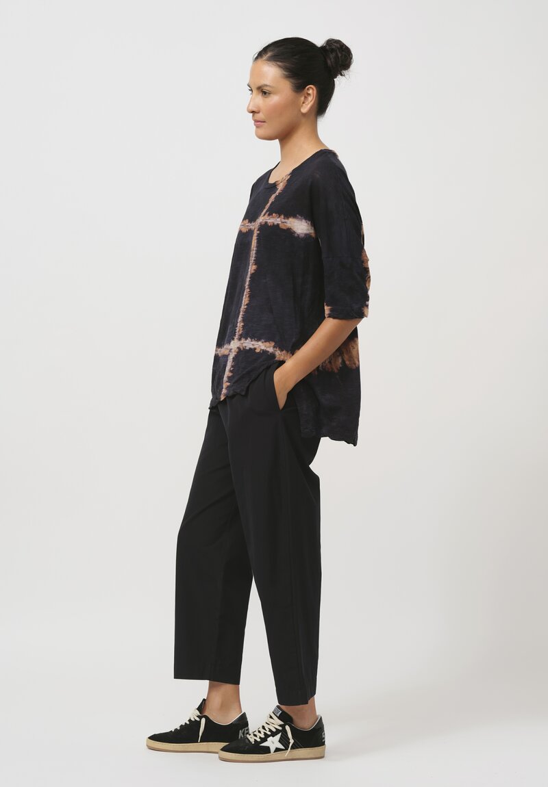 Gilda Midani Pattern-Dyed Super Tee in Burning Black & Brown	