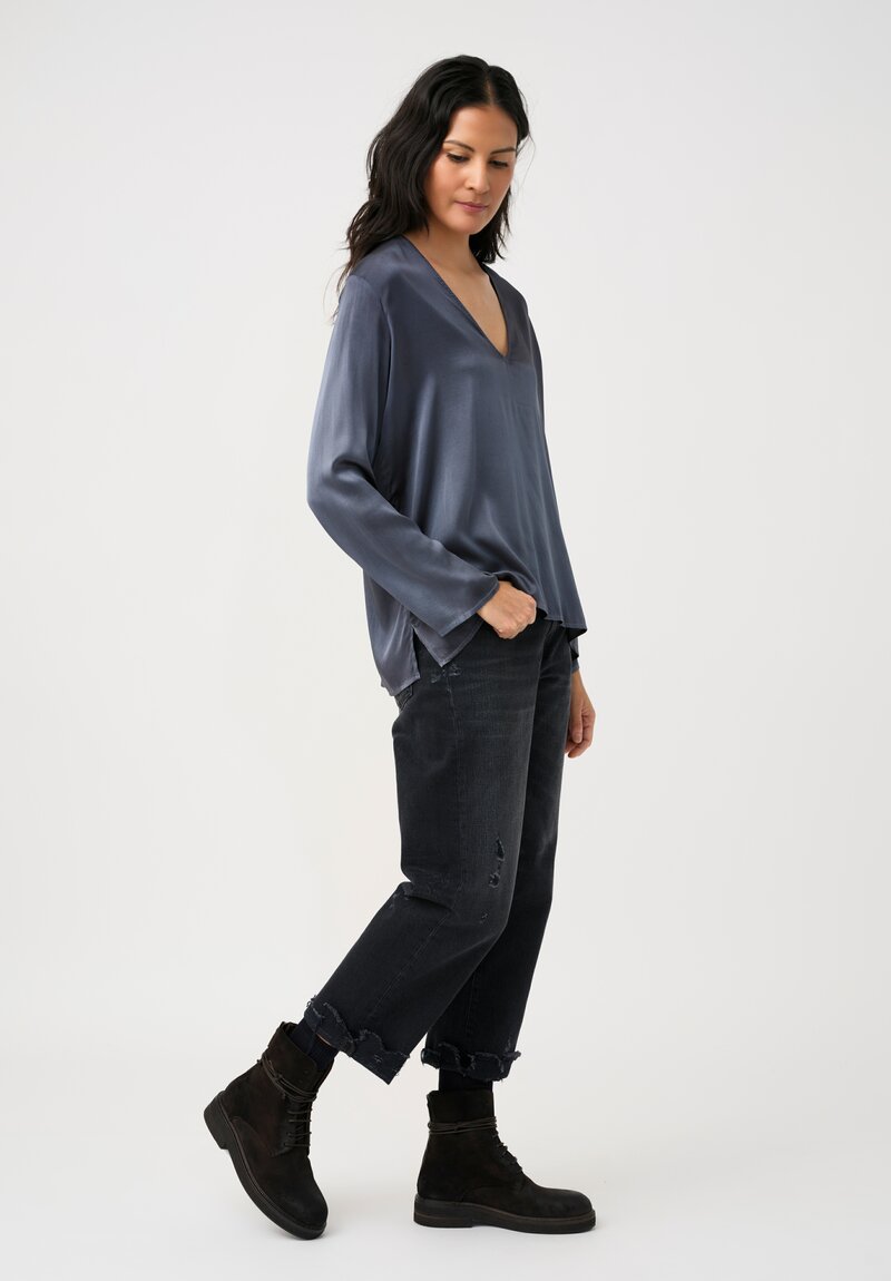 Avant Toi Hand-Painted Silk V-Neck Top in Nero Fiume Blue