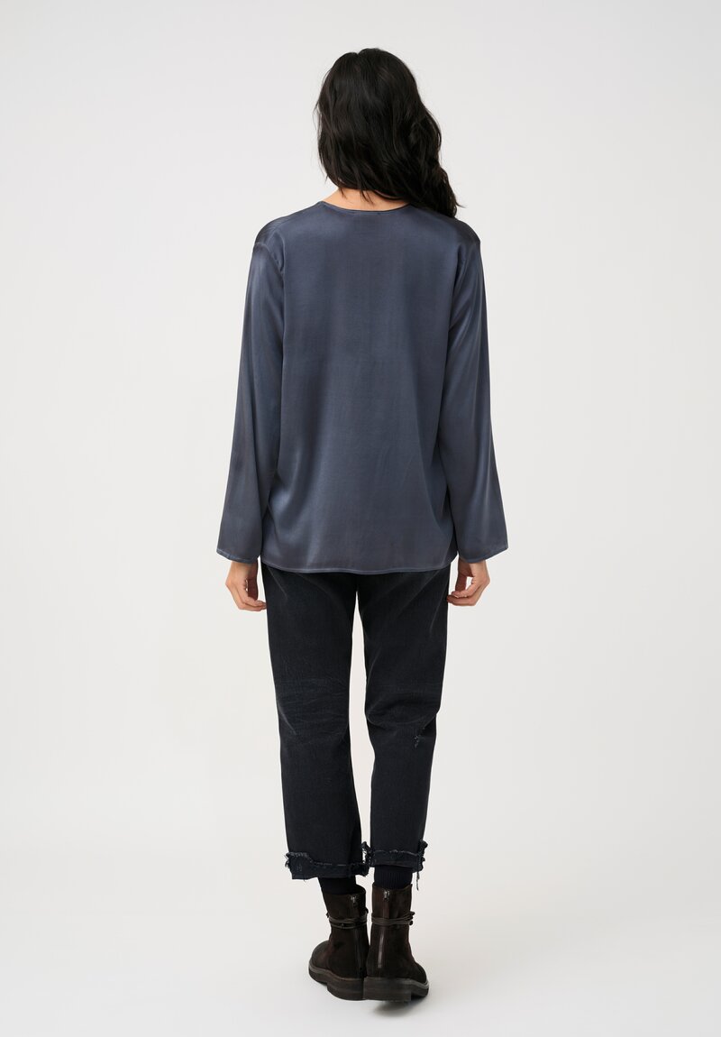 Avant Toi Hand-Painted Silk V-Neck Top in Nero Fiume Blue