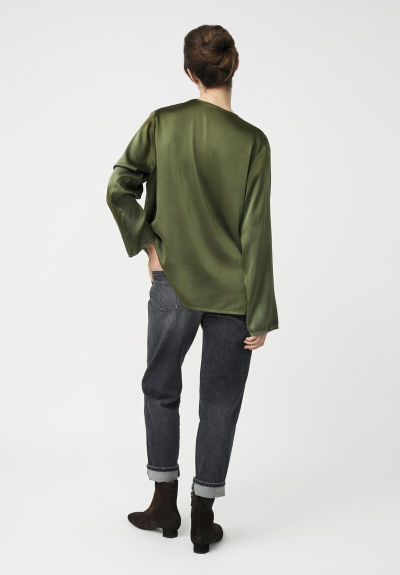 Avant Toi Hand-Painted Silk V-Neck Barchetta Top in Nero Bosco Green	