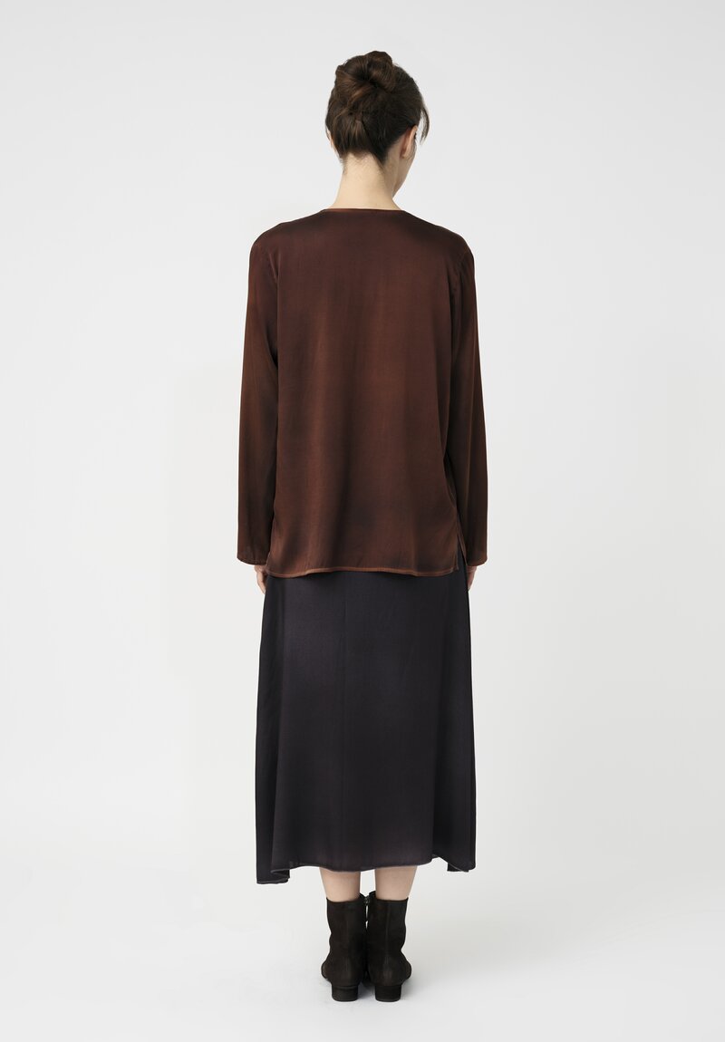 Avant Toi Hand-Painted Silk V-Neck Barchetta Top in Nero Brownie Brown	