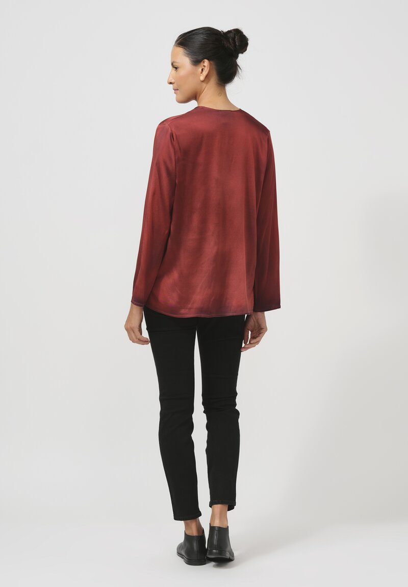 Avant Toi Hand-Painted Silk V-Neck Barchetta Top in Nero Goji Red	