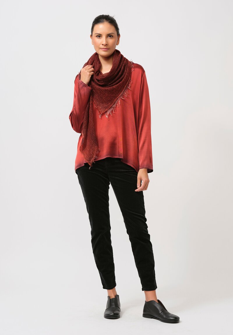 Avant Toi Hand-Painted Silk V-Neck Barchetta Top in Nero Goji Red	