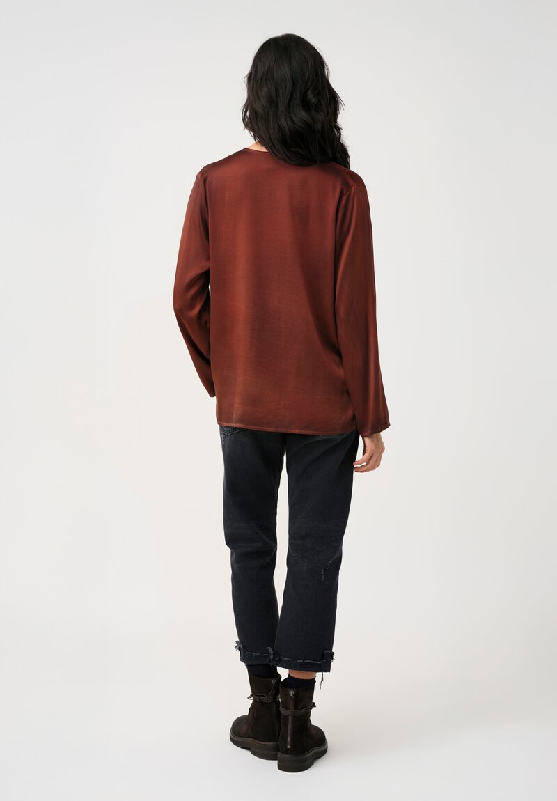 Avant Toi Hand-Painted Silk V-Neck Top in Nero & Cuoio Brown