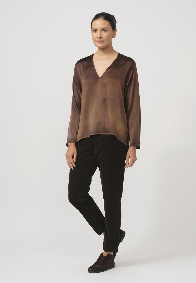 Avant Toi Hand-Painted Silk V-Neck Barchetta Top in Nero Sughero Brown	