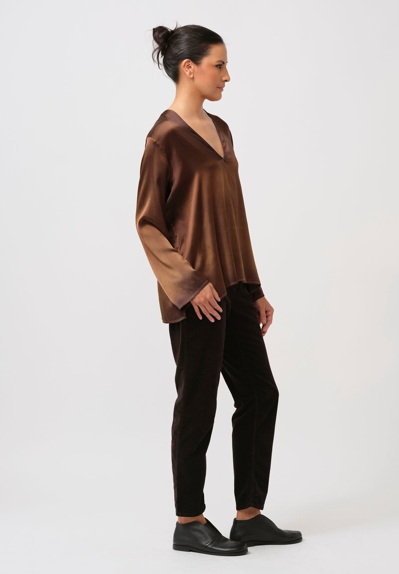 Avant Toi Hand-Painted Silk V-Neck Barchetta Top in Nero Sughero Brown	