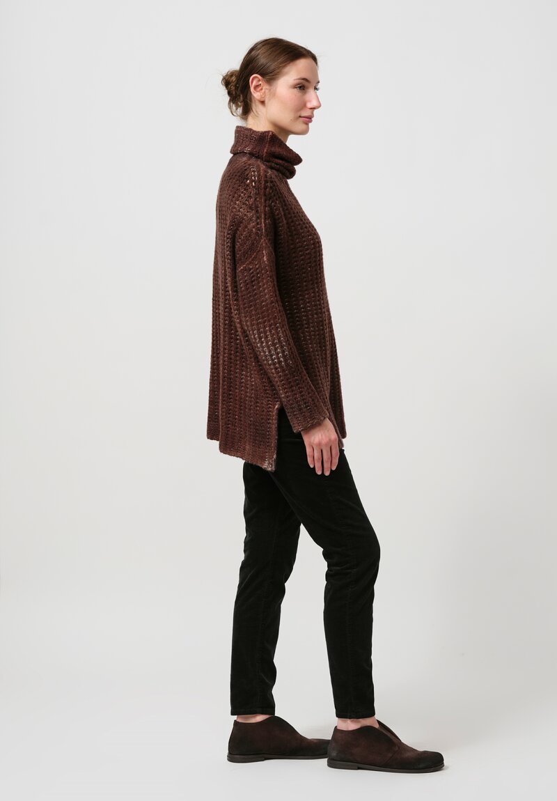 Avant Toi Hand-Painted Cashmere & Silk Pannocchia Turtleneck in Nero Brownie Brown	