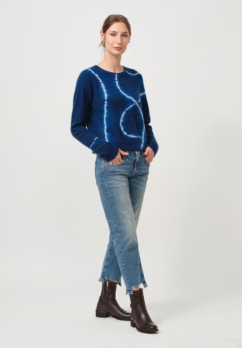 Suzusan Cashmere Mokume Shibori Sweater in Dark Blue & Grey Line	