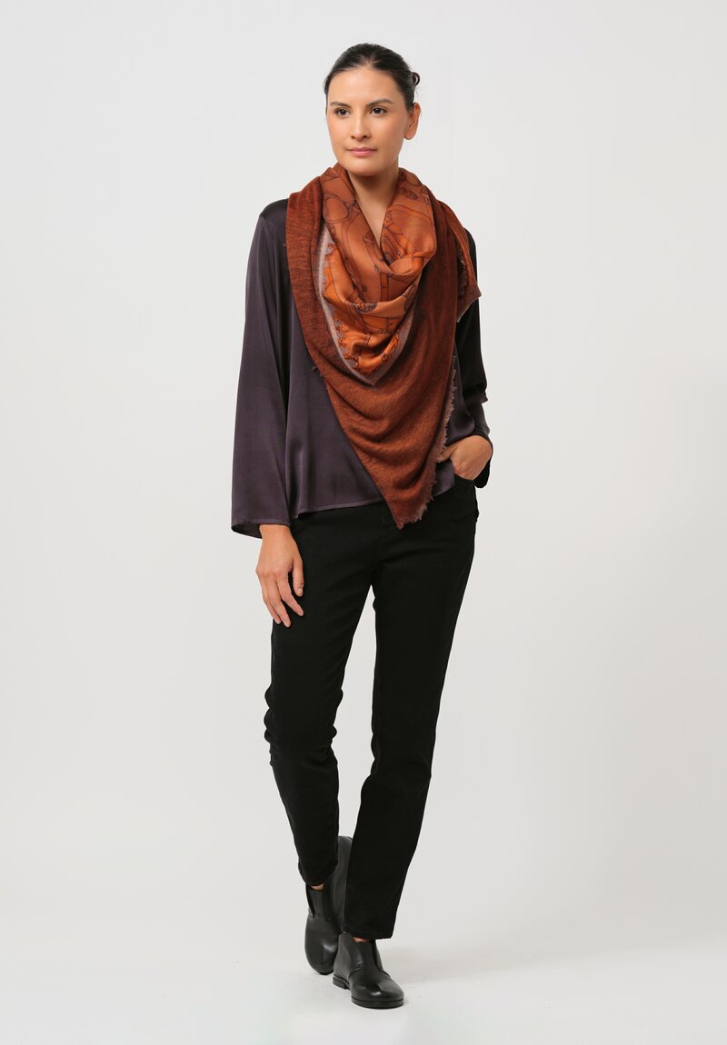 Avant Toi One-of-a-Kind Cashmere & Silk Foulard Scarf in Mango Brown Briglia	