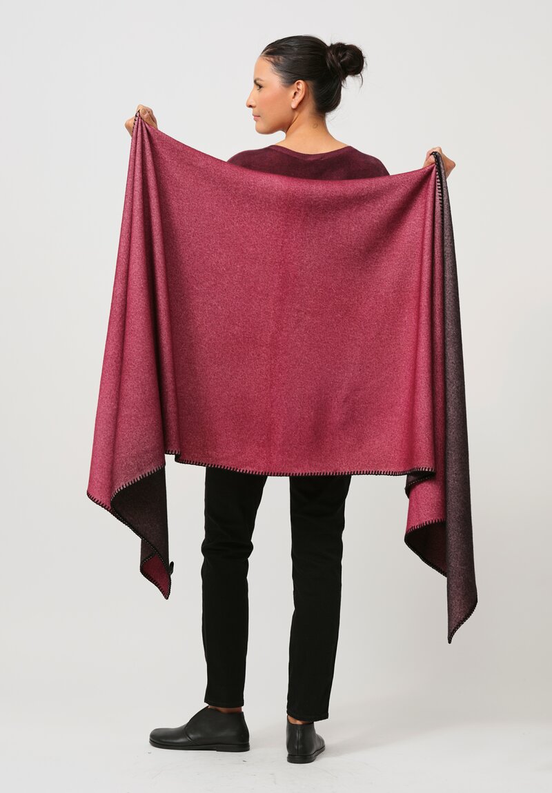 Avant Toi Blanket Stitch Cashmere Scarf in Nero Sichuan Red	