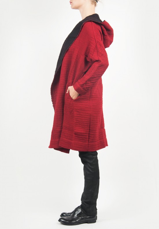 Uma Wang Puckered Fabric Coat in Red/Black