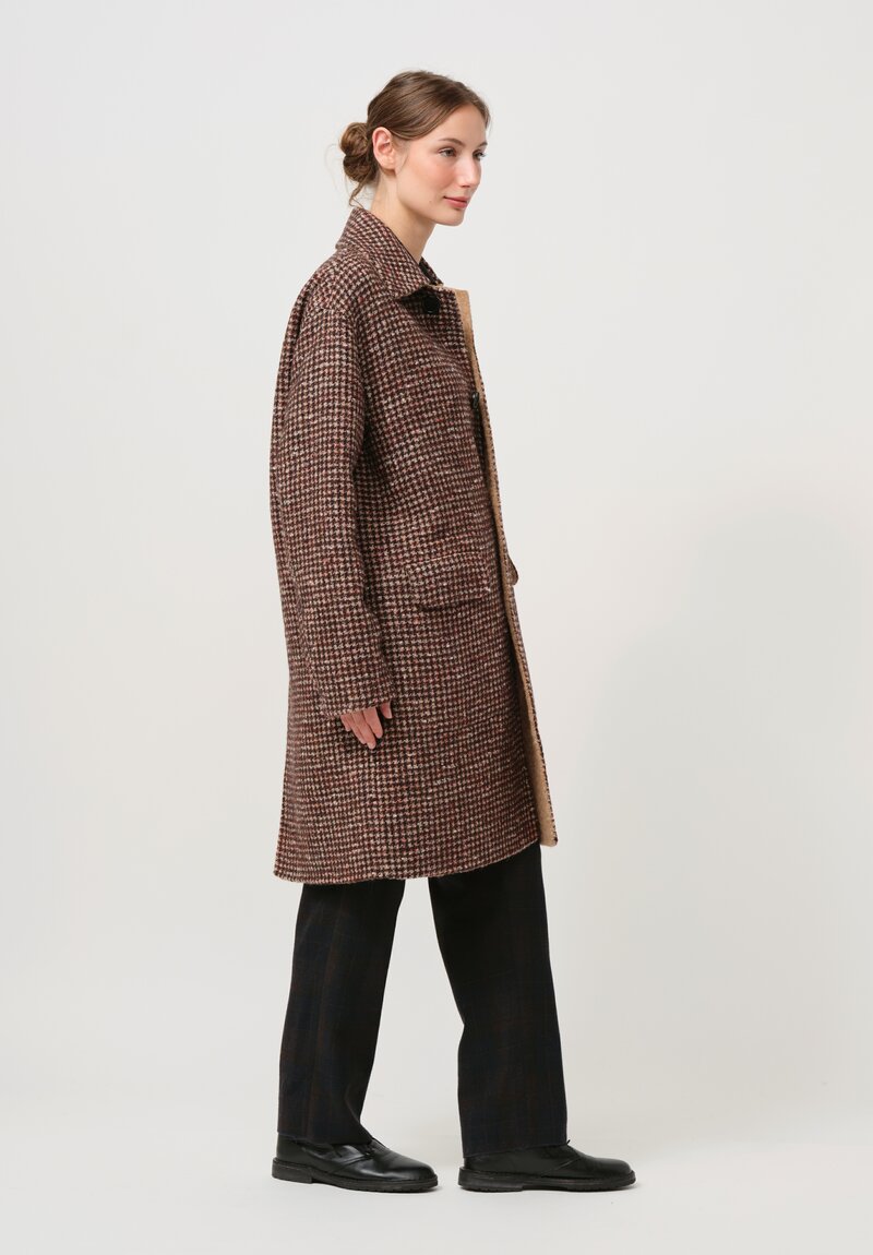 Nanna Pause Baby Alpaca Dorian Coat in Camel Brown Houndstooth