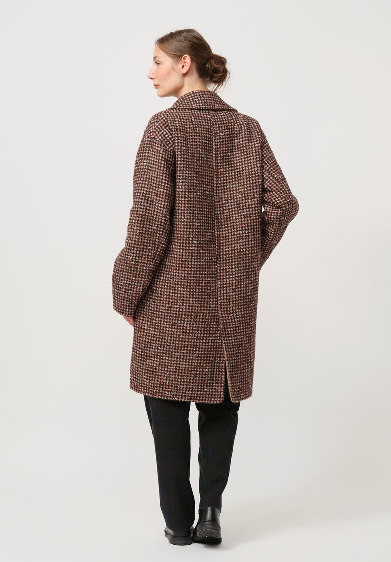 Nanna Pause Baby Alpaca Dorian Coat in Camel Brown Houndstooth