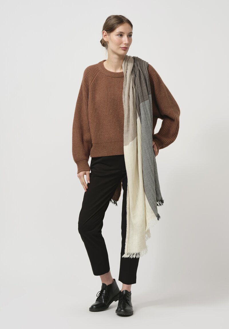 Begg x Co Cashmere Islay Meribel Stole in Natural White	