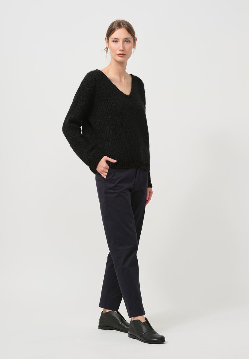 Wommelsdorff Hand Knit Cashmere & Silk Mati Sweater in Space Black	