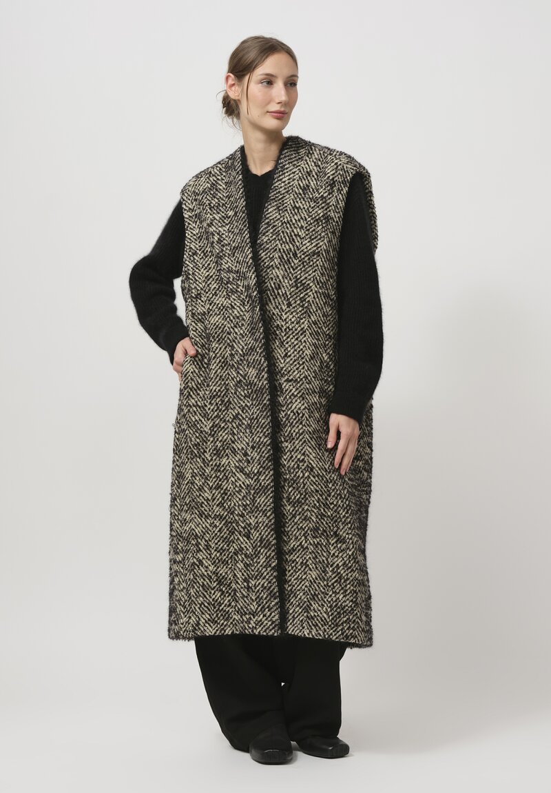 Uma Wang Sleeveless Cinnamon Coat in Black & White Chevron	