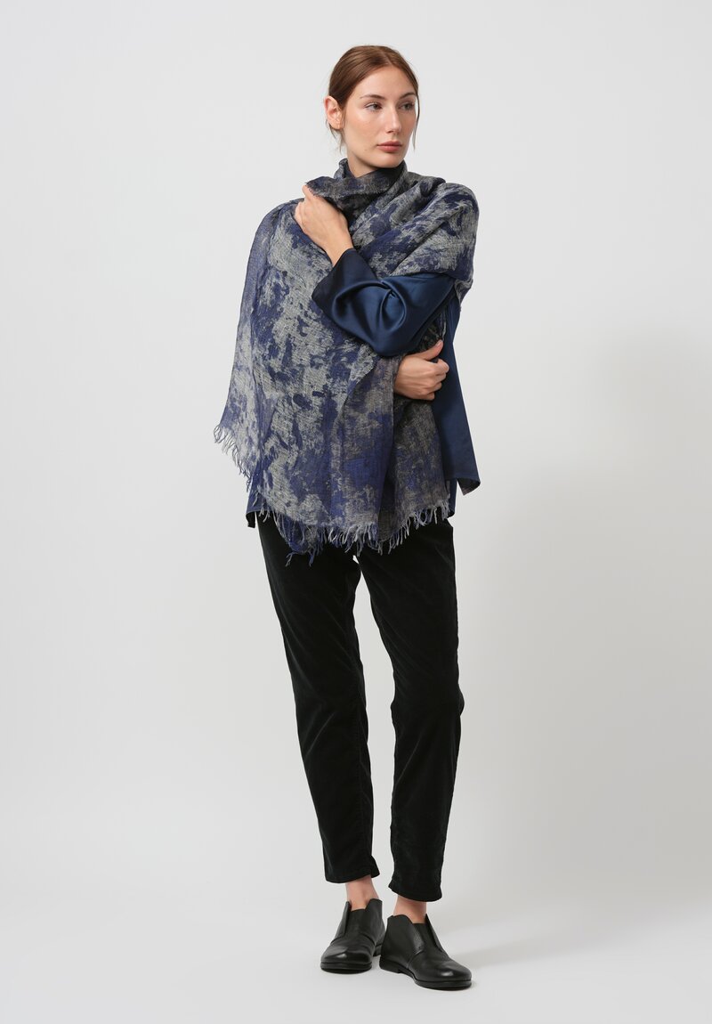 Avant Toi Distressed Linen Ecologiche Scarf in Ginepro Blue