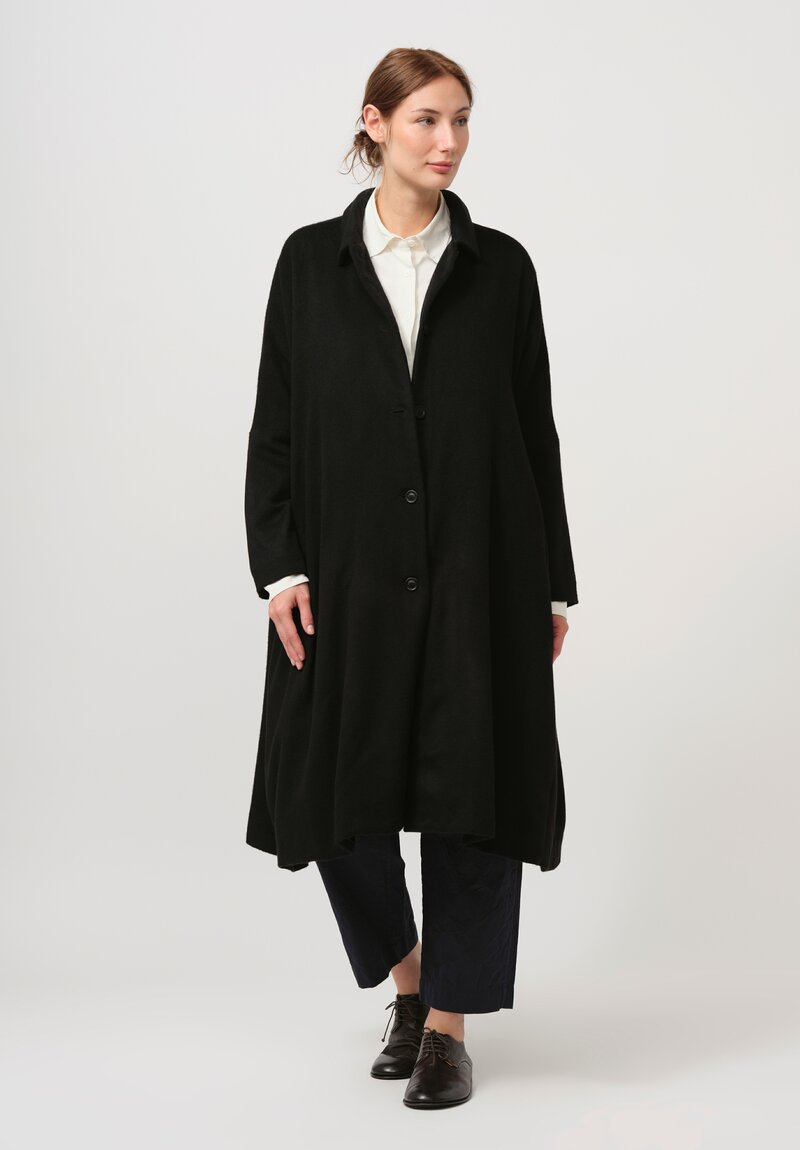 Casey Casey Cashmere Quorum Classic Verger Coat in Black	