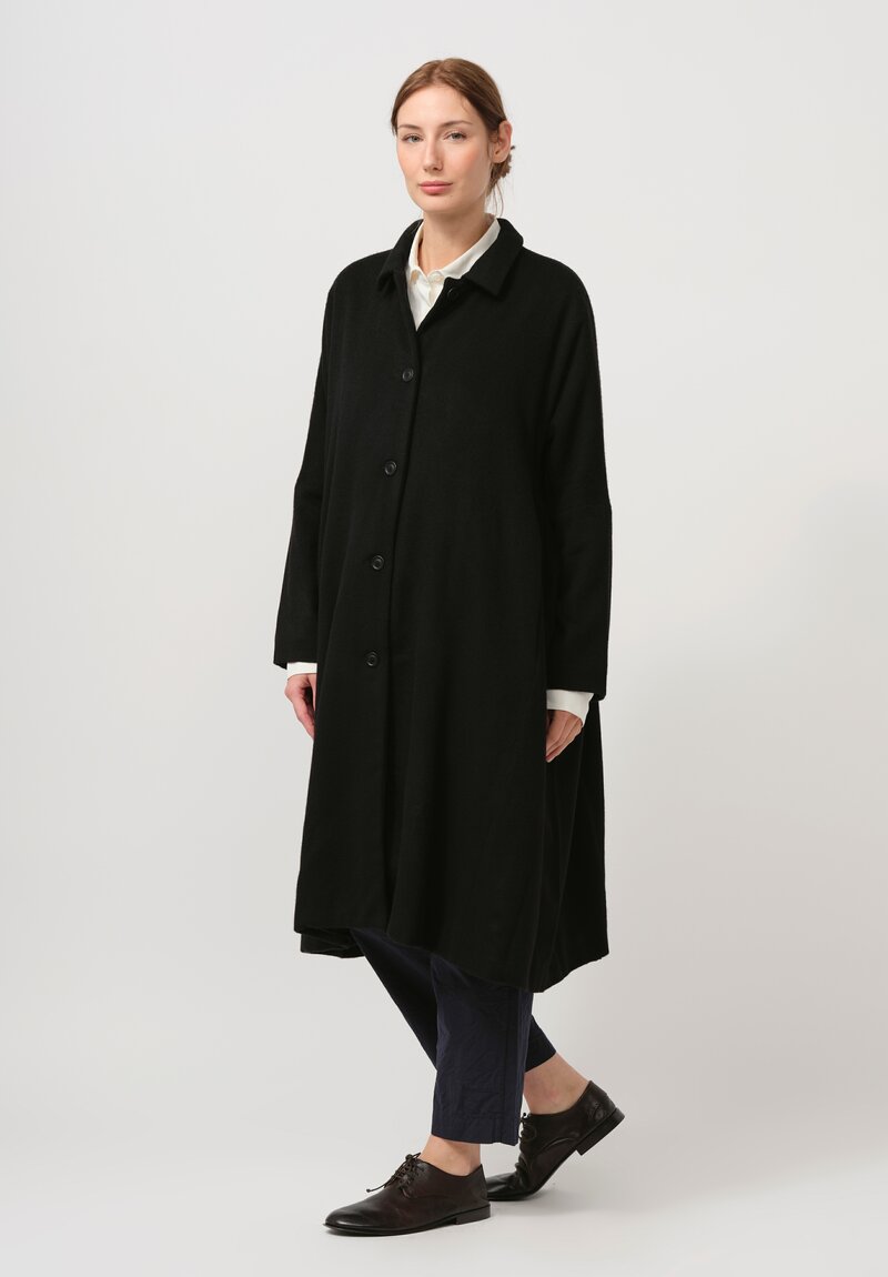 Casey Casey Cashmere Quorum Classic Verger Coat in Black	