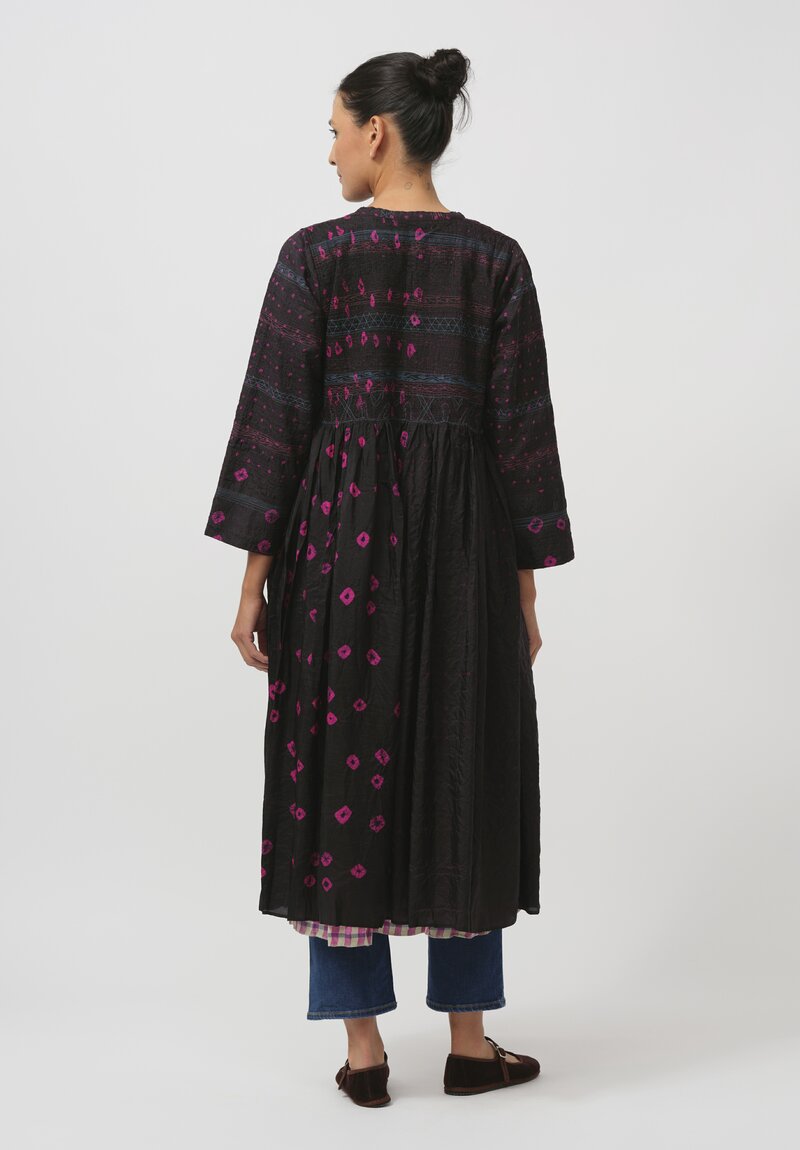 Injiri Silk Shibori Diamond Folklore Tunic in Black & Pink	