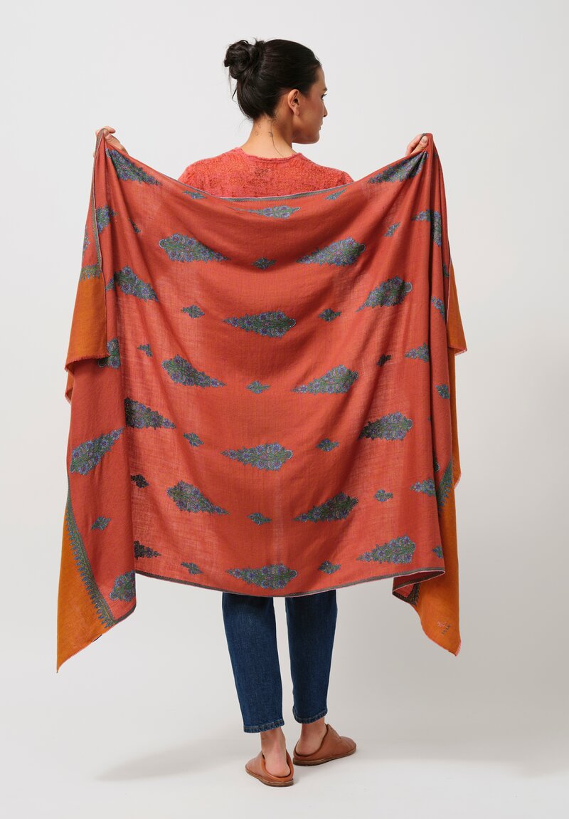 Yaser Shaw Cashmere Handloomed Embroidered Shawl in Houndstooth Red & Gold	