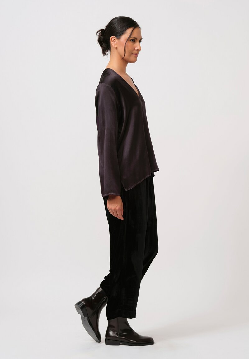 Biyan Fin Velvet Pants in Black	