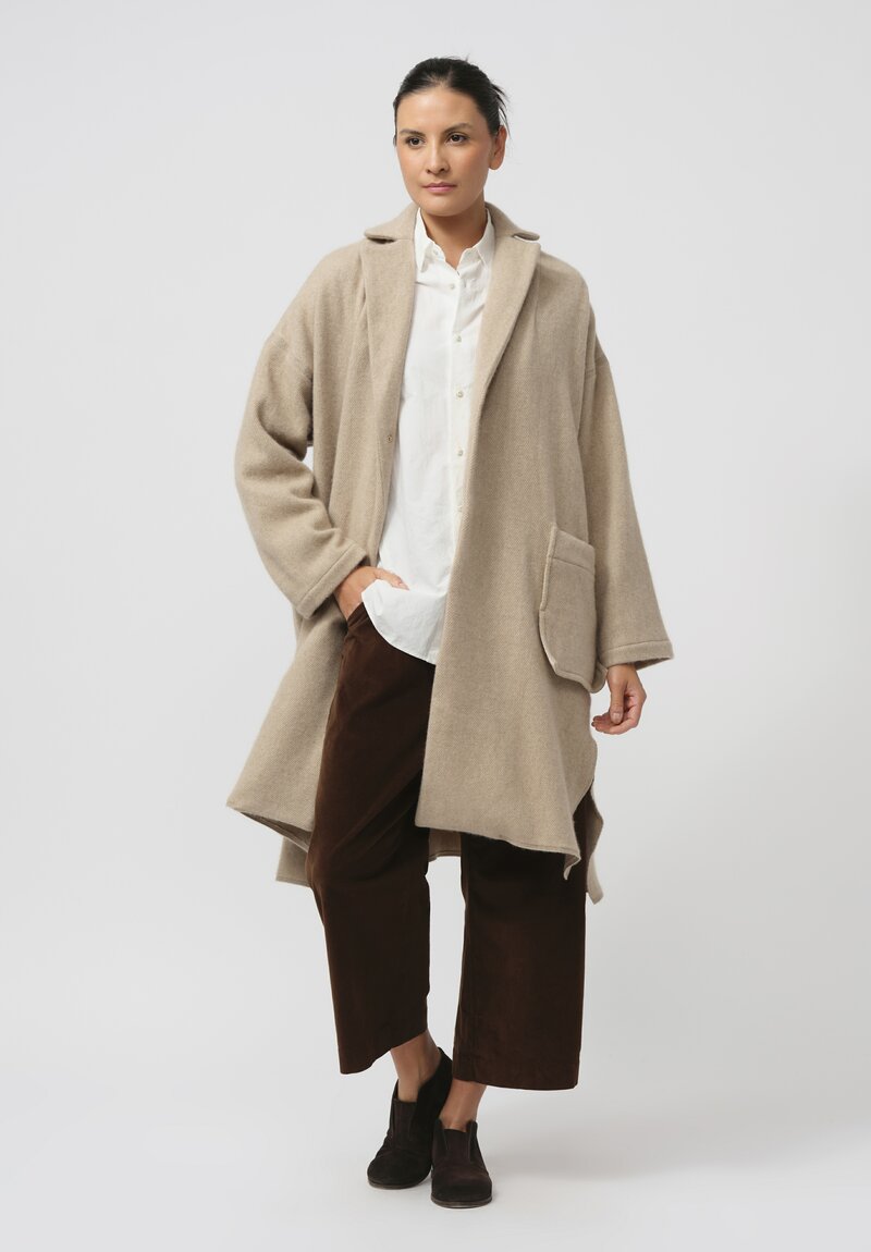 Kaval Cashmere Stole Coat in Natural	