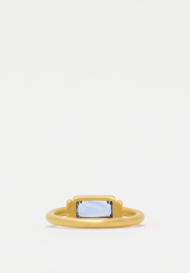 Denise Betesh 22k, Rectangular Blue Sapphire Ring	