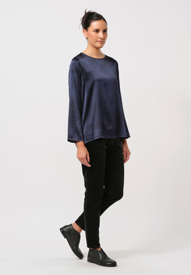 Avant Toi Hand Painted Silk Lunga Barchetta Top in Nero Navy Blue	