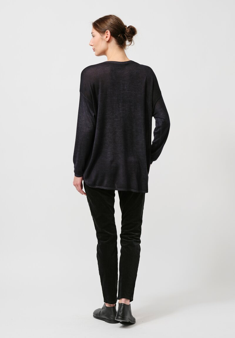 Avant Toi Cashmere & Silk Hand-Painted V-Neck Sweater in Nero Navy Blue	