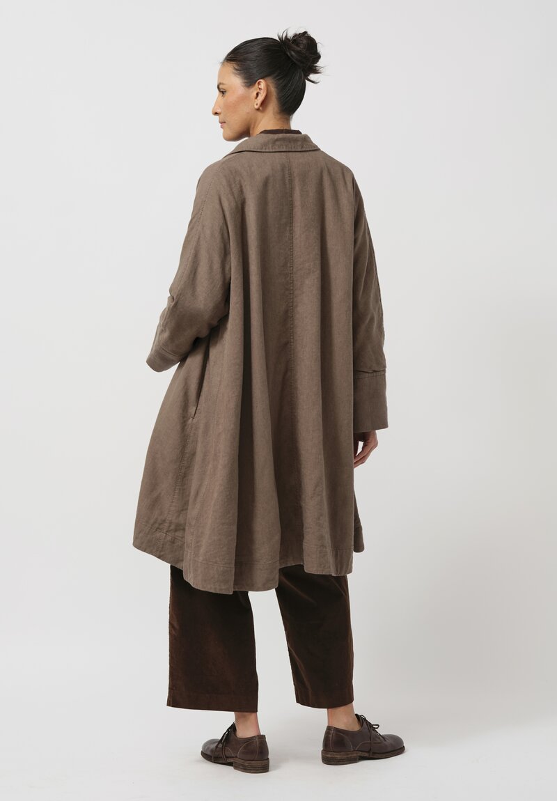 Kaval Broken Twill A-line Coat in Beige	