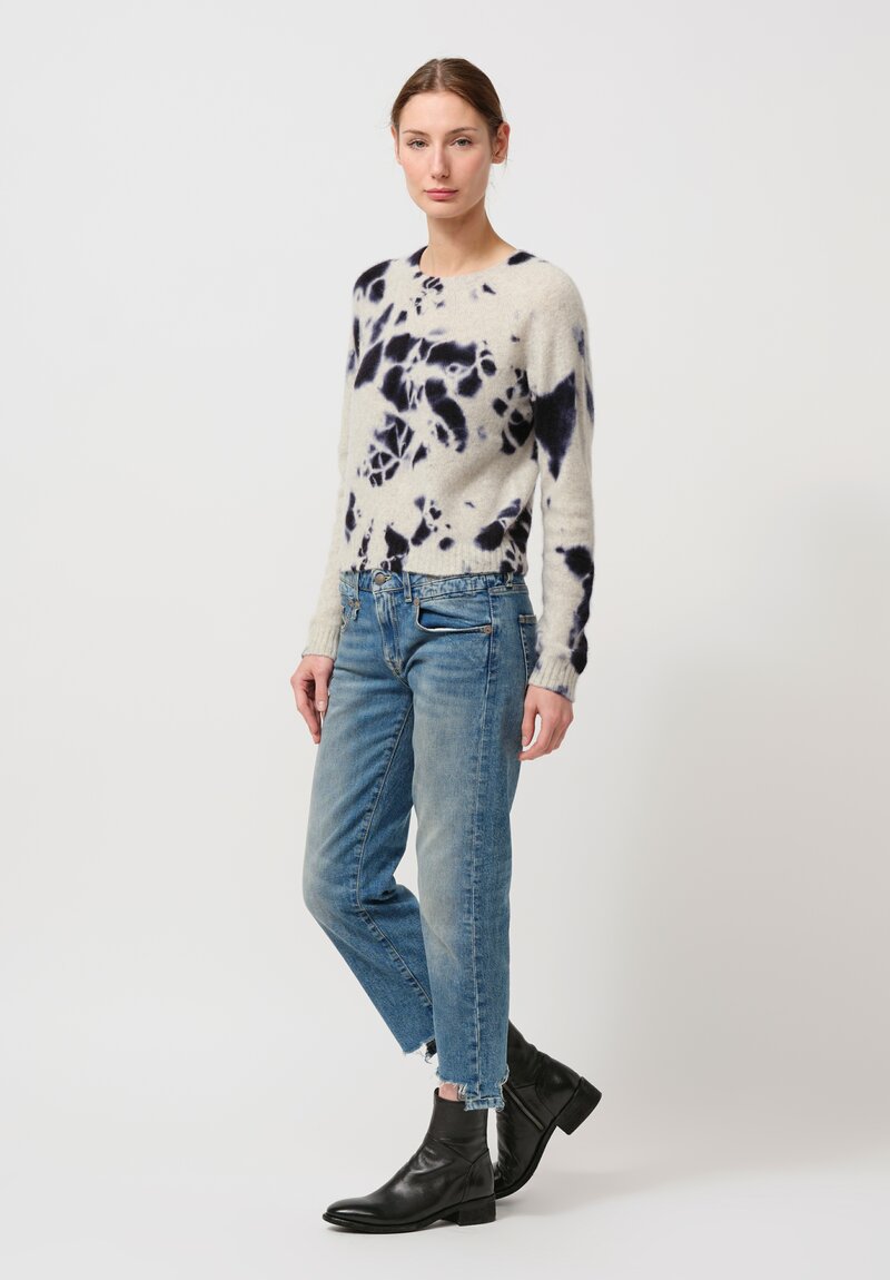 Suzusan Cashmere Madara Shibori Sweater in Light Grey & Black	