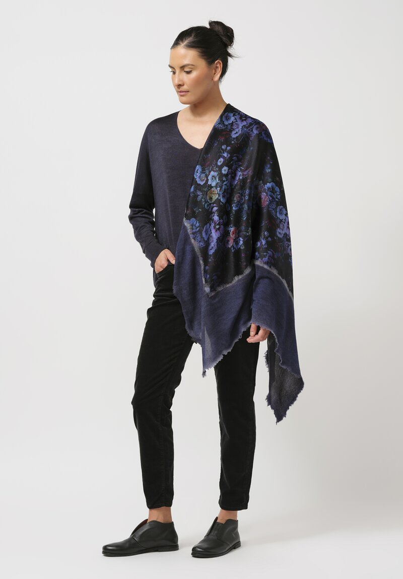 Avant Toi Cashmere & Silk Quadrello Dark Flowers Scarf in Nero Ginepro Blue	