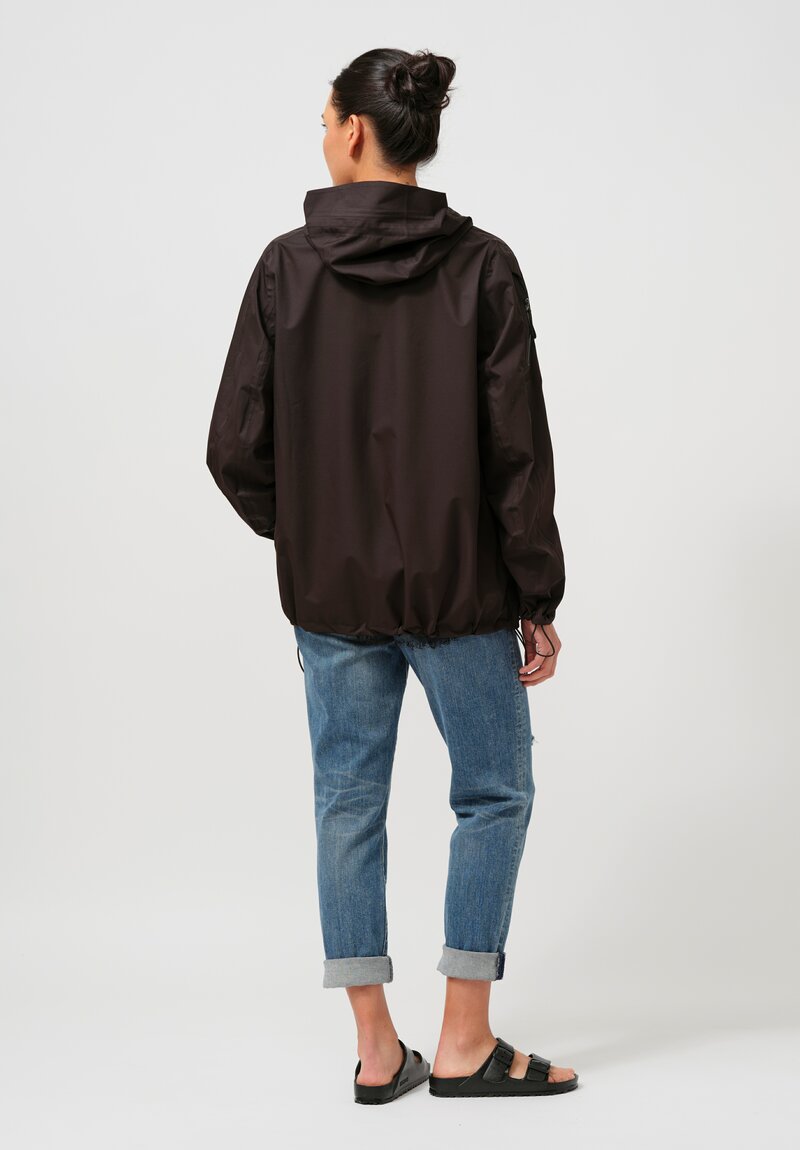 Rundholz DIP Windbreaker in Black