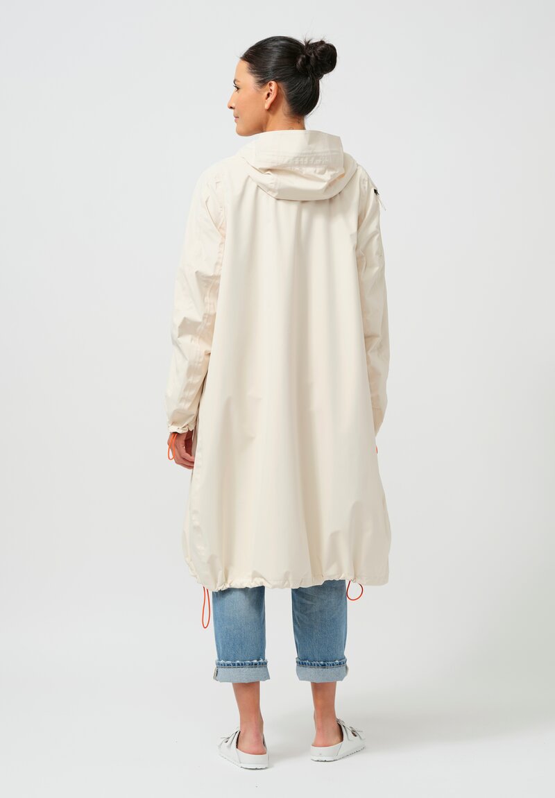 Rundholz DIP Long Windbreaker in Greige Cream