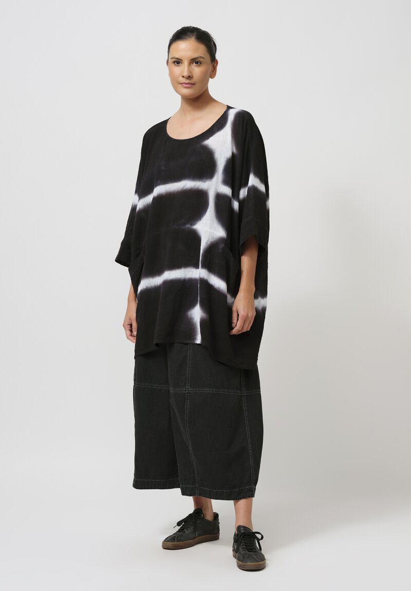 Gilda Midani Pattern-Dyed Bucket Tunic in Black Star