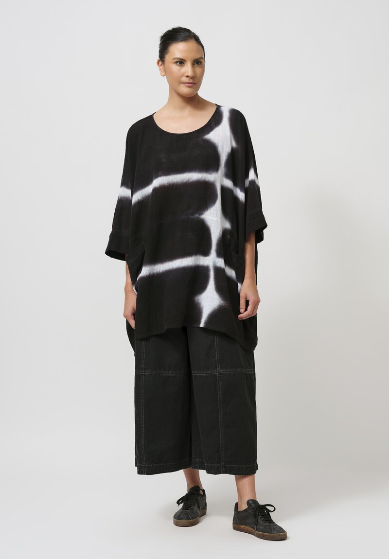 Gilda Midani Pattern-Dyed Bucket Tunic in Black Star