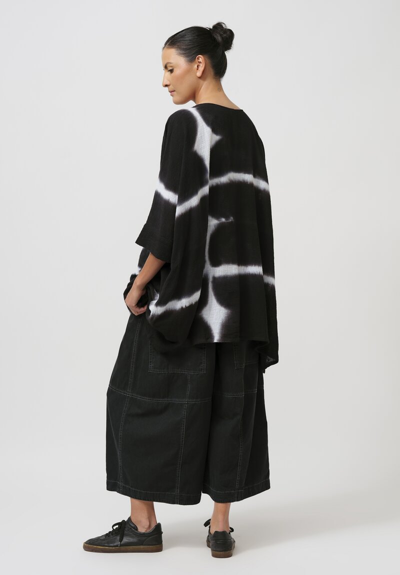 Gilda Midani Pattern-Dyed Bucket Tunic in Black Star