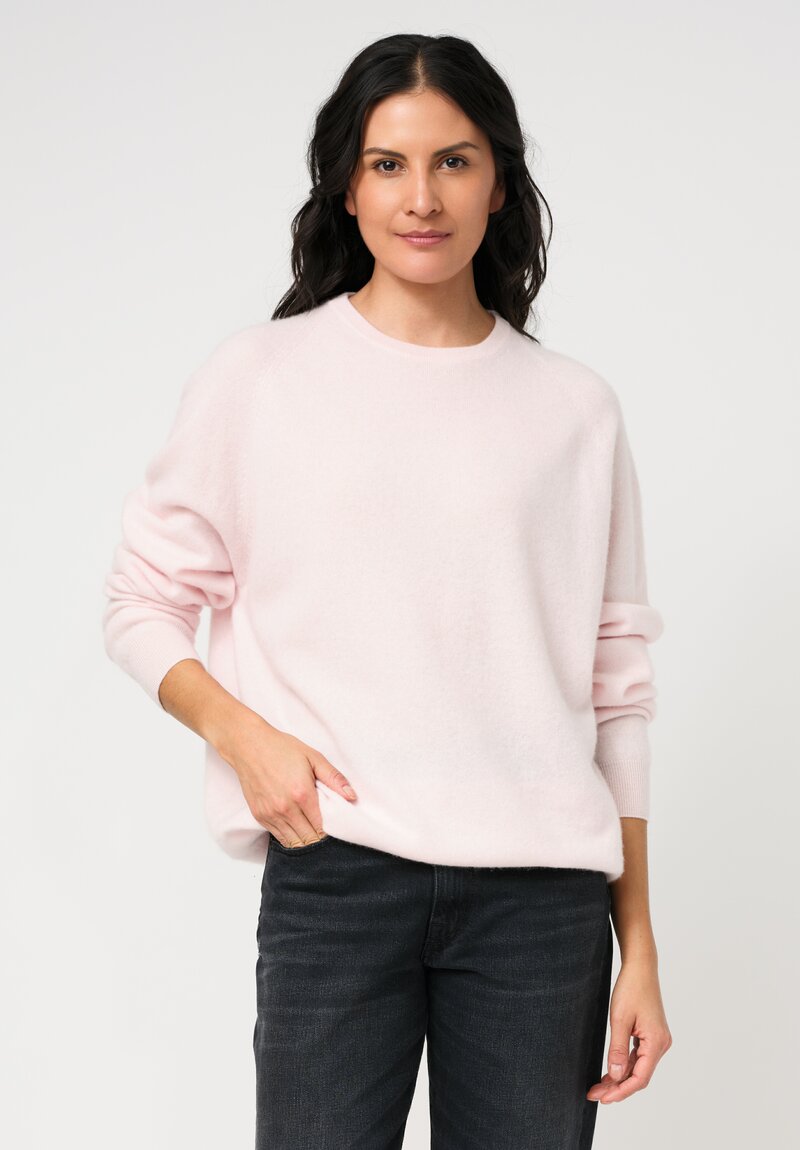 Frenckenberger Cashmere Boyfriend R-Neck Sweater in Light Pink