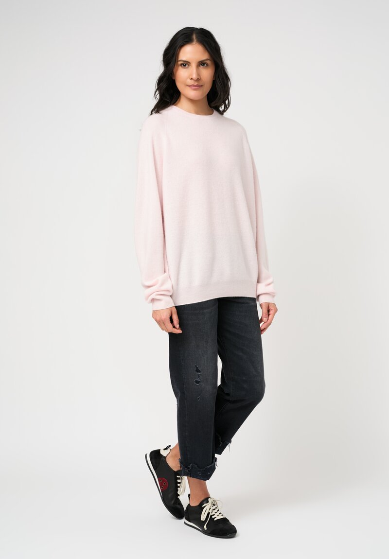 Frenckenberger Cashmere Boyfriend R-Neck Sweater in Light Pink