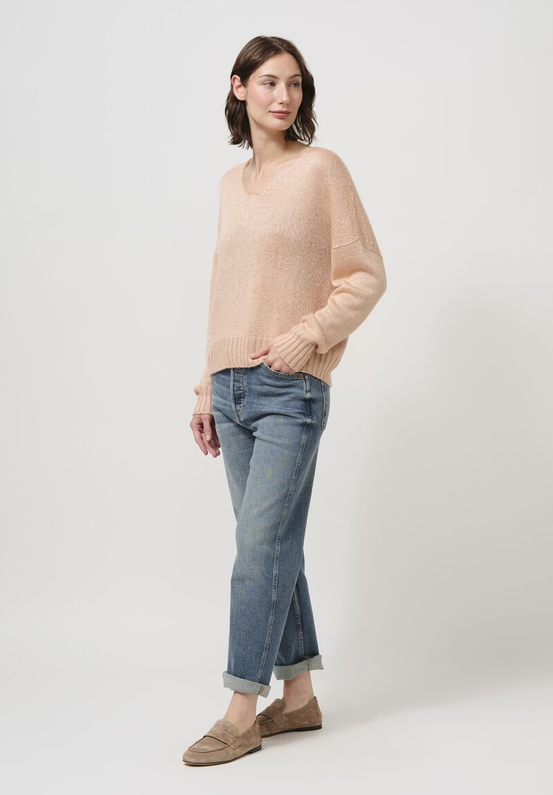 Iris Von Arnim Silk Malva V-Neck Knitted Sweater in Peach Pink